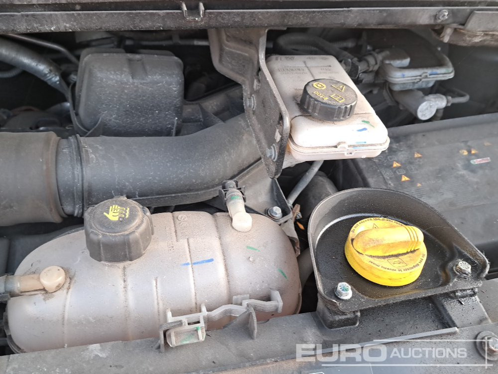 Commercial vehicle 2021 Renault Traffic: picture 15 Commercial vehicle 2021 Renault Traffic: picture 15