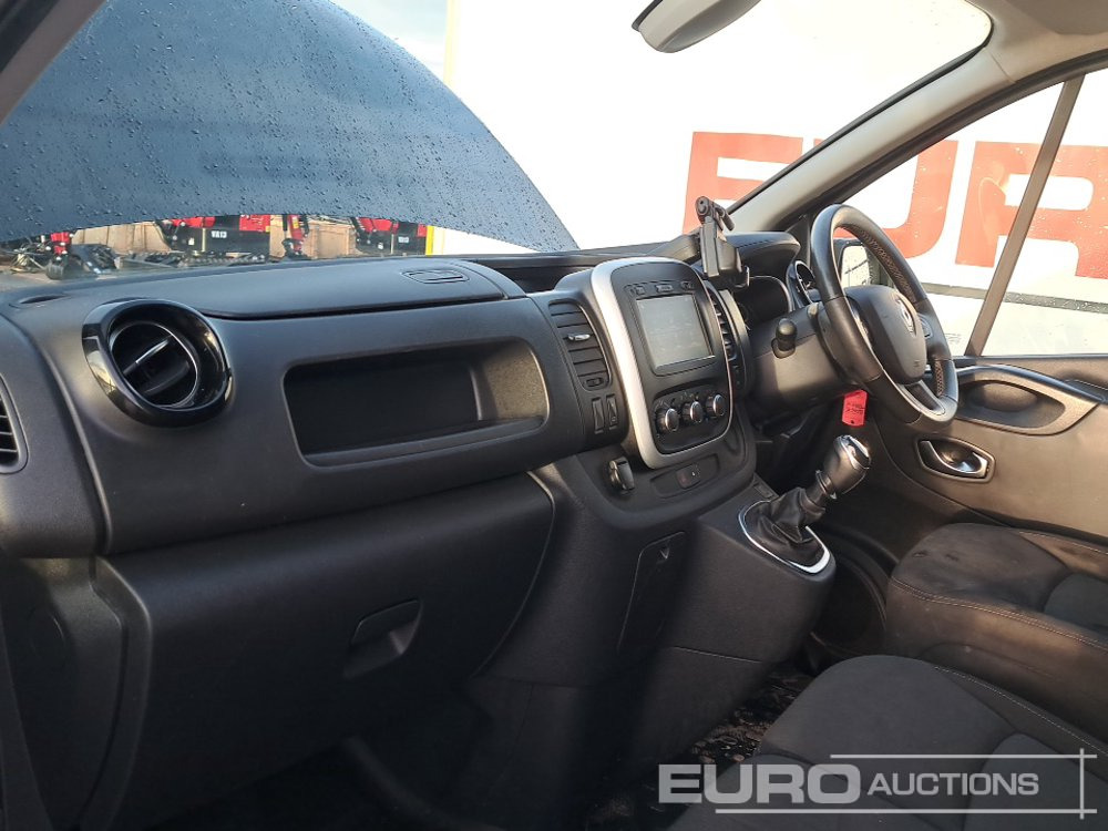 Commercial vehicle 2021 Renault Traffic: picture 20 Commercial vehicle 2021 Renault Traffic: picture 20