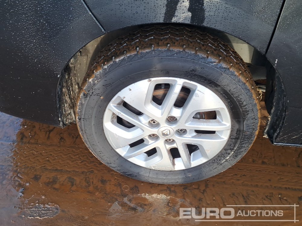 Commercial vehicle 2021 Renault Traffic: picture 9 Commercial vehicle 2021 Renault Traffic: picture 9