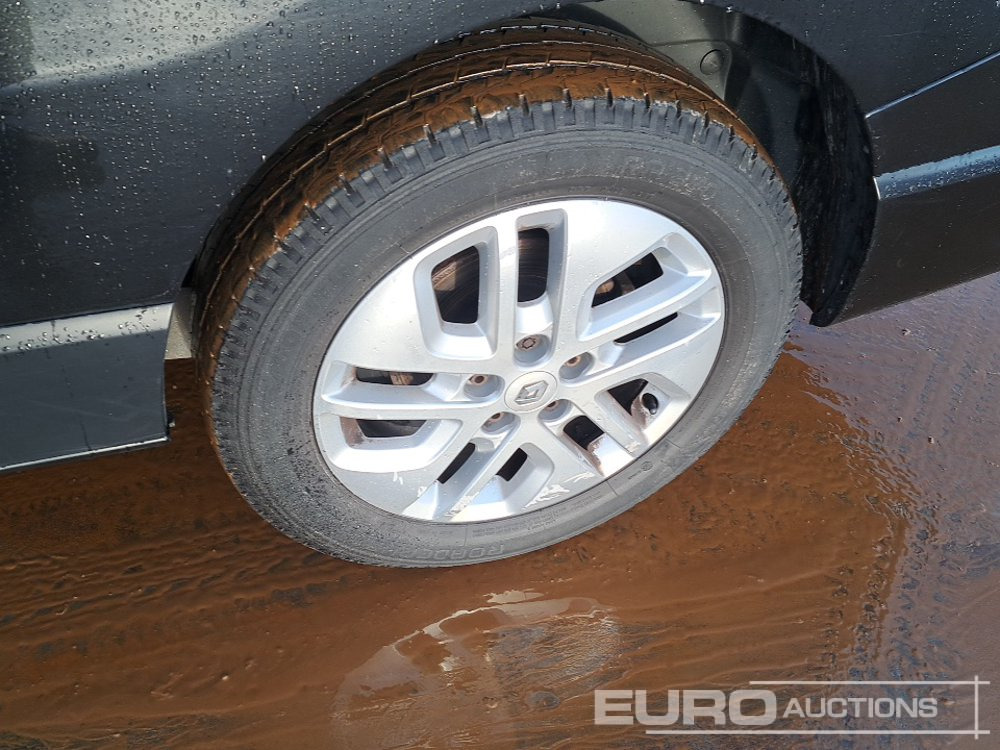 Commercial vehicle 2021 Renault Traffic: picture 10 Commercial vehicle 2021 Renault Traffic: picture 10