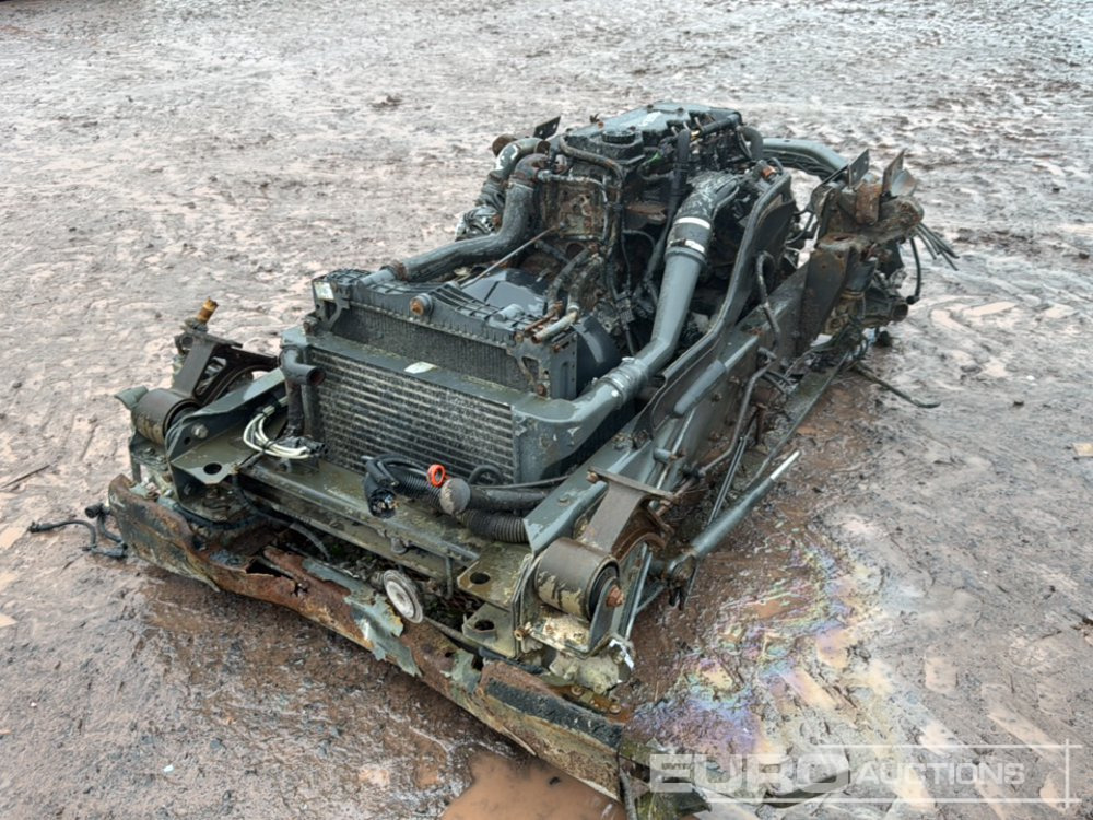 Cummings 4 Cylinder Diesel Engine & Gearbox - Engine: picture 1 Cummings 4 Cylinder Diesel Engine & Gearbox - Engine: picture 1