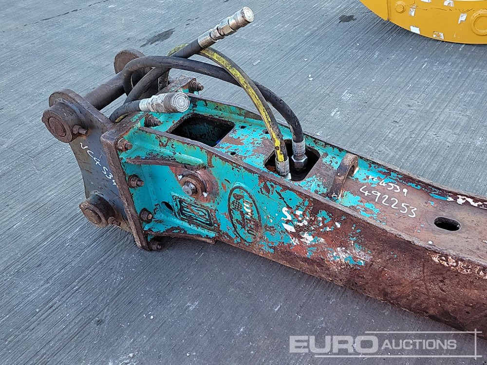 Hydraulic hammer Demaco Hydraulic Breaker 65mm Pin to suit 13 Ton Excavator: picture 23