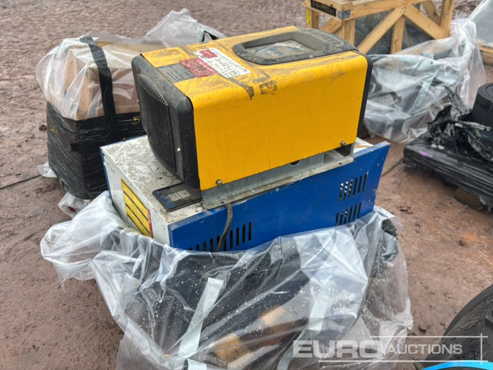 Forklift Battery Charger (2 of) - Battery for Forklift: picture 3 Forklift Battery Charger (2 of) - Battery for Forklift: picture 3