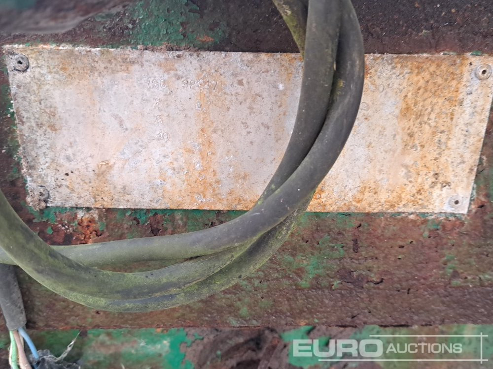 Farm trailer Fraser 12' Twin Axle Grain Trailer: picture 26 Farm trailer Fraser 12' Twin Axle Grain Trailer: picture 26