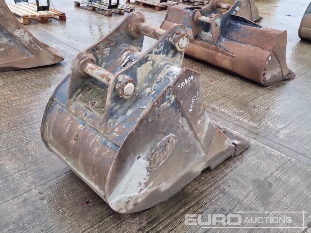 Geith 30" Digging Bucket 65mm Pin to suit 13 Ton Excavator - Bucket: picture 5 Geith 30" Digging Bucket 65mm Pin to suit 13 Ton Excavator - Bucket: picture 5