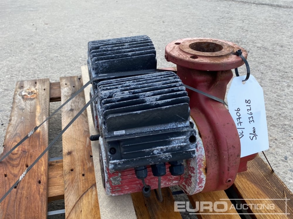 Grundfos UPED 80-120F Twin Head Commercial Circulator - Water pump: picture 4 Grundfos UPED 80-120F Twin Head Commercial Circulator - Water pump: picture 4
