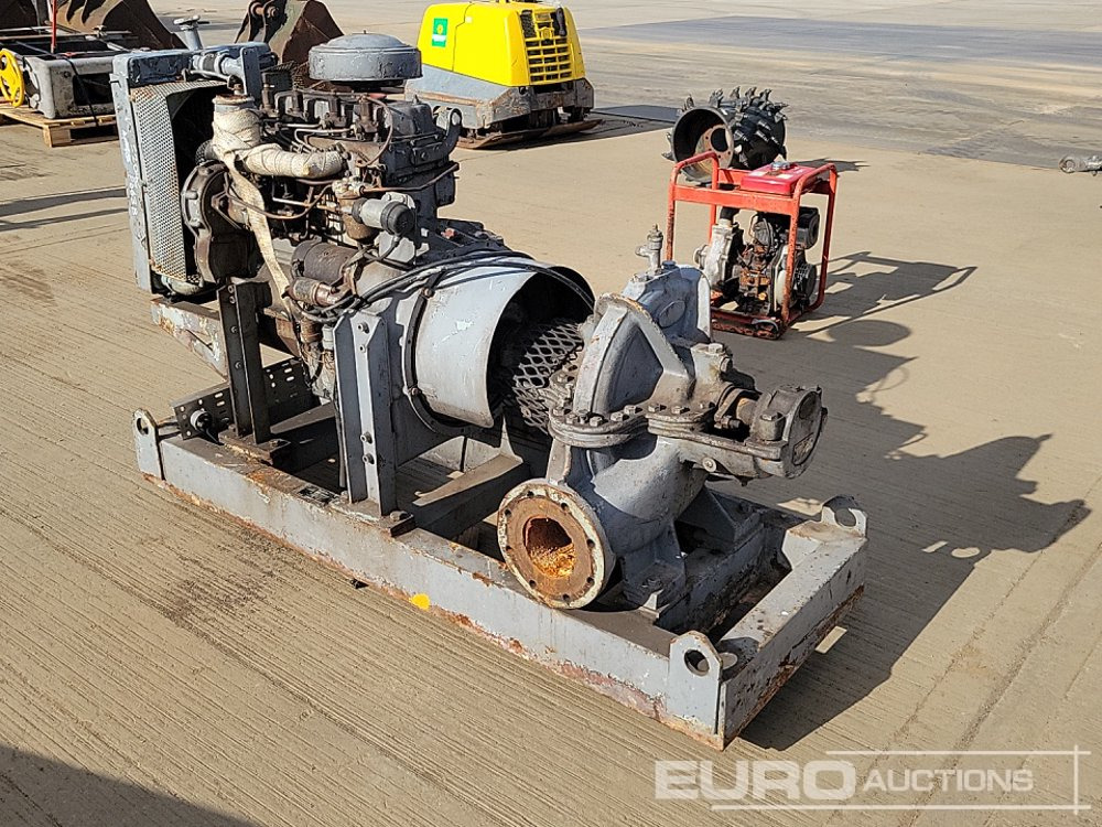 Hindle 4" Waterpump, 4 Cylinder Engine - Water pump: picture 3 Hindle 4" Waterpump, 4 Cylinder Engine - Water pump: picture 3