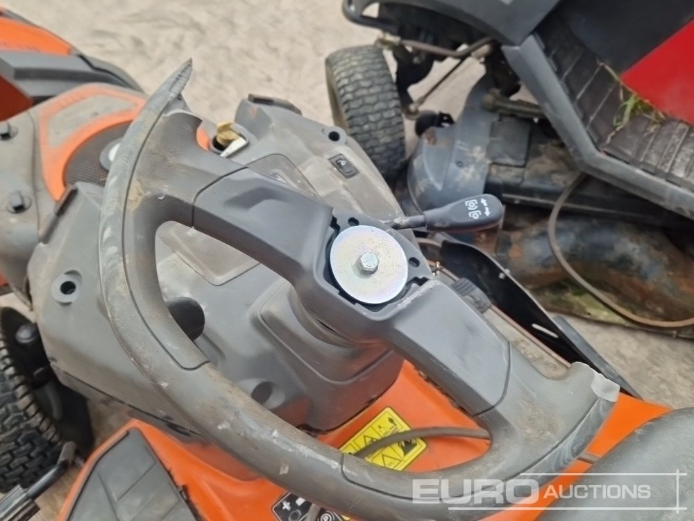 Garden mower Husqvarna TC138 Petrol Lawnmower, Briggs & Stratton Engine: picture 13