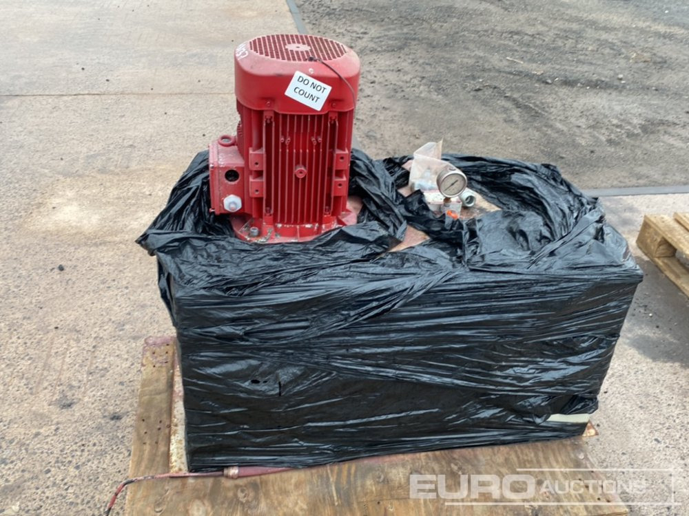Hydraulic Tank, Motor - Hydraulic tank for Construction machinery: picture 2 Hydraulic Tank, Motor - Hydraulic tank for Construction machinery: picture 2