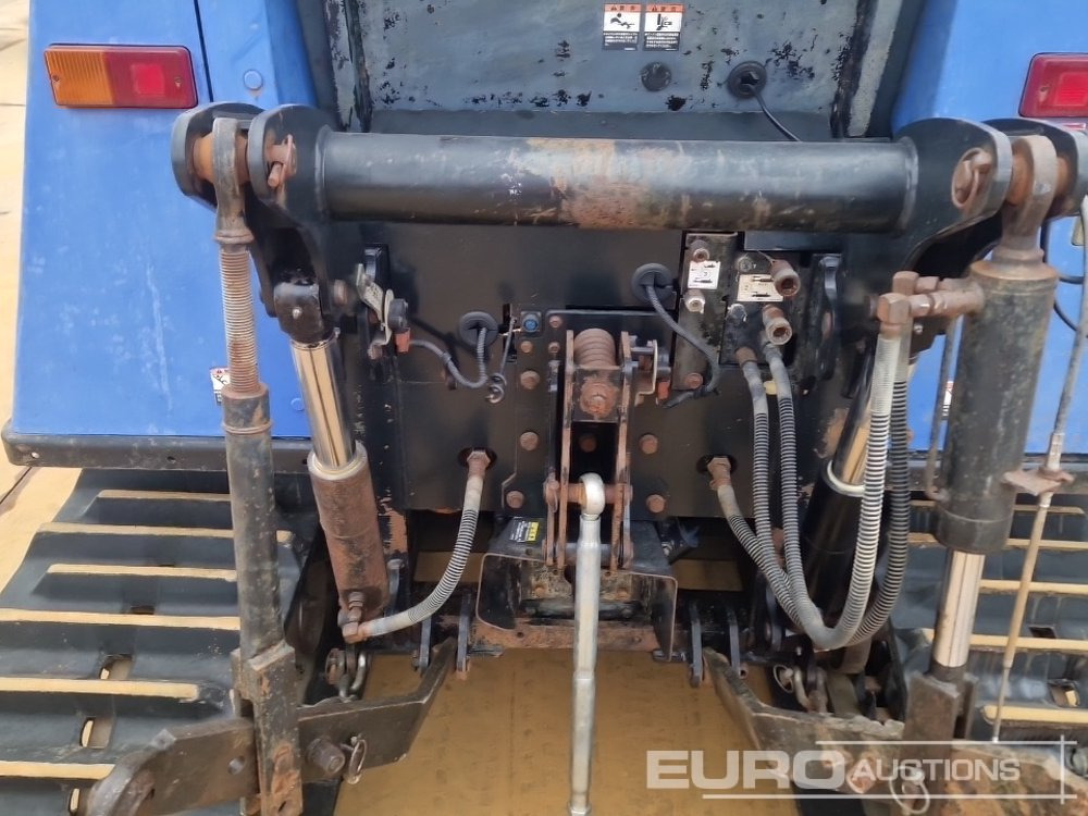 Compact tractor Iseki TA-C75: picture 10