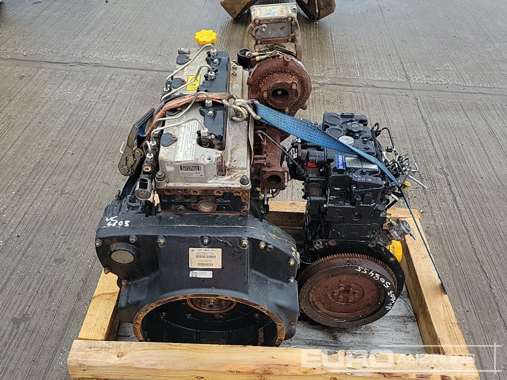 JCB 4 Cylinder Engine & Perkins 4 Cylinder Engine - Engine: picture 4 JCB 4 Cylinder Engine & Perkins 4 Cylinder Engine - Engine: picture 4
