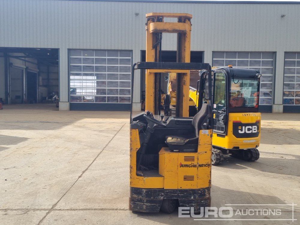 Forklift Jungheinrich Electric Side Loader Forklift, 3 Stage Free Lift Mast, Forks, Charger: picture 8