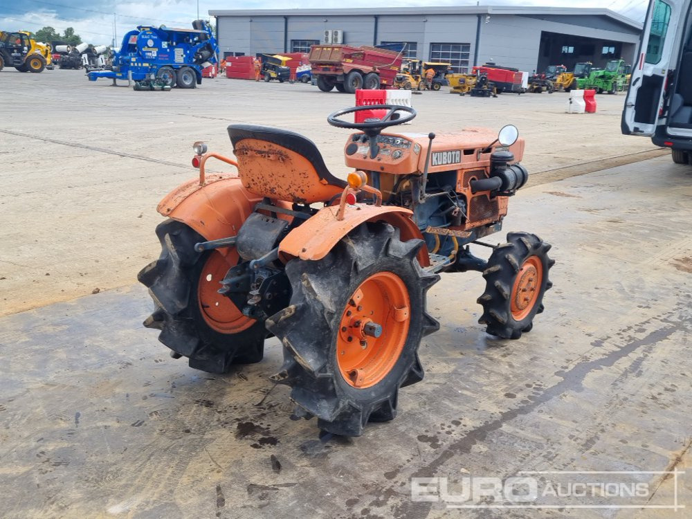 Kubota B7001 - Compact tractor: picture 5 Kubota B7001 - Compact tractor: picture 5