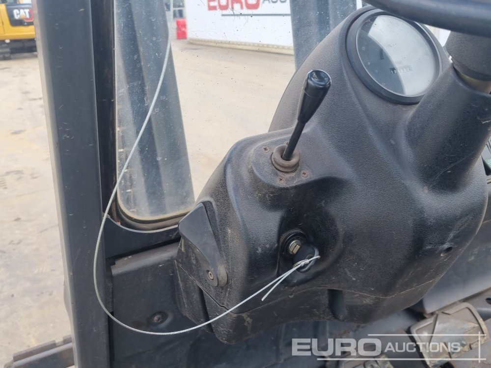 Forklift Linde H30T-03: picture 27