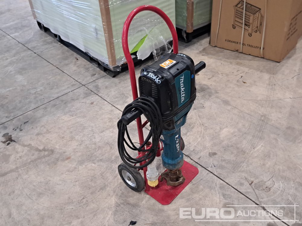 Makita AVT HM1812 110 Volt Hand Held Breaker & Trolley - Construction equipment: picture 4 Makita AVT HM1812 110 Volt Hand Held Breaker & Trolley - Construction equipment: picture 4