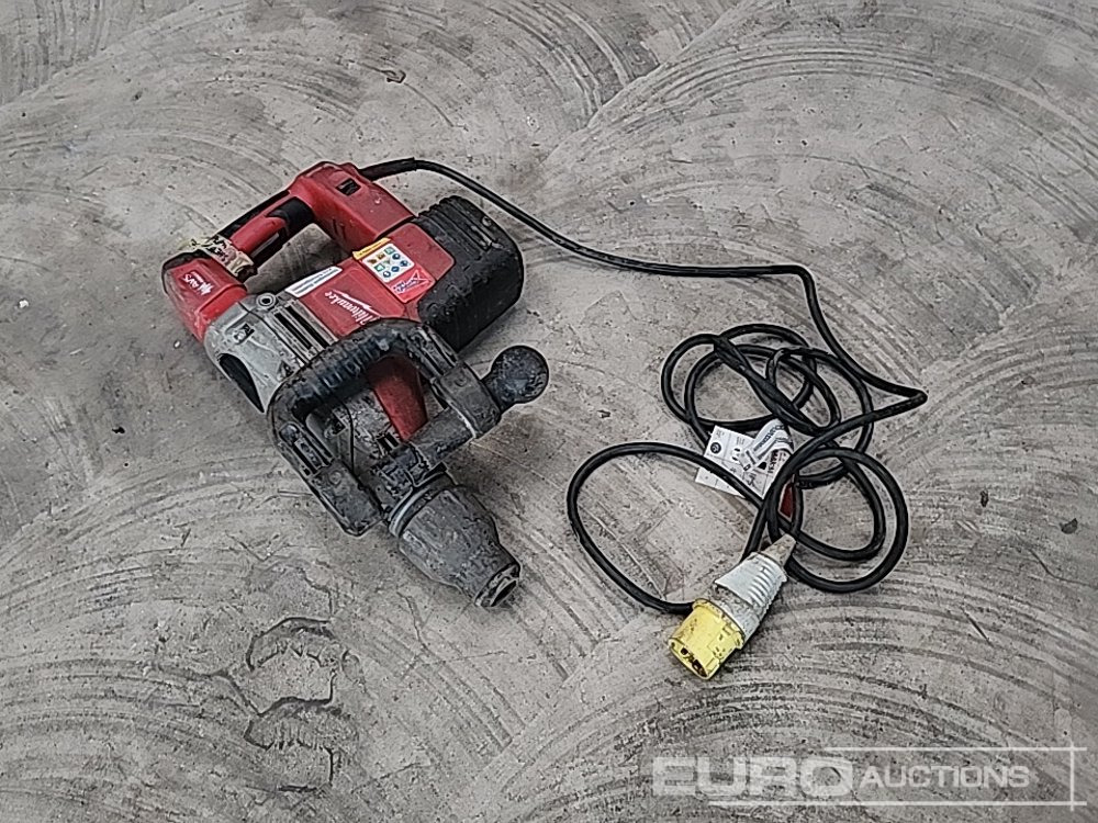 Milwaukee 110 Volt Hammer Drill - Construction equipment: picture 2 Milwaukee 110 Volt Hammer Drill - Construction equipment: picture 2