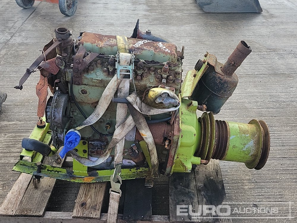 Perkins 4 Cylinder Engine, Pump - Engine: picture 2 Perkins 4 Cylinder Engine, Pump - Engine: picture 2