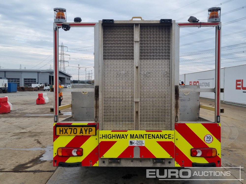 Peugeot Boxer 335 - Open body delivery van: picture 4 Peugeot Boxer 335 - Open body delivery van: picture 4