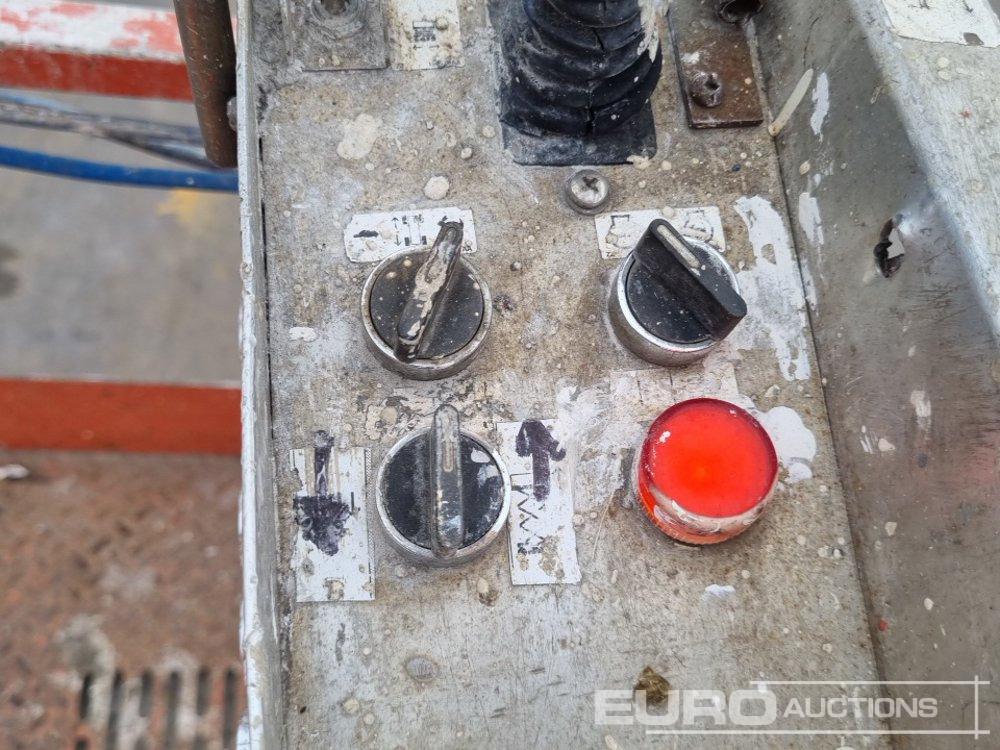 Aerial platform SkyJack SJ9250: picture 35