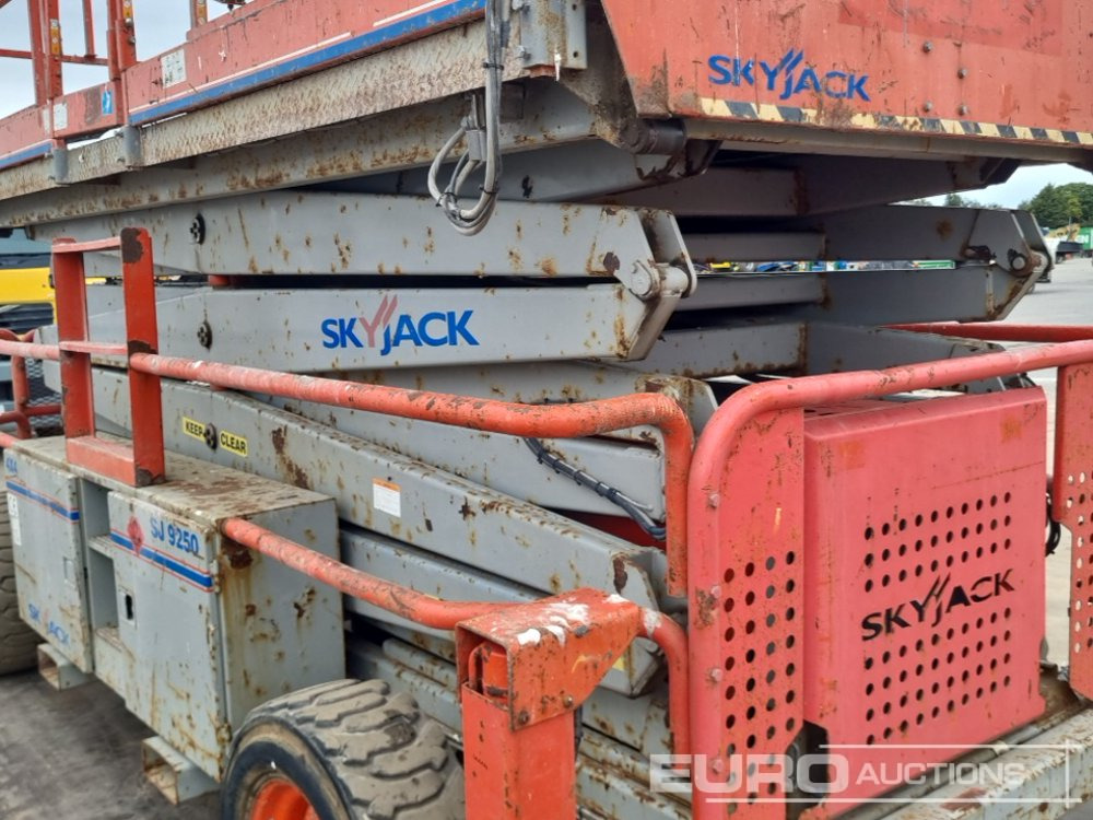 Aerial platform SkyJack SJ9250: picture 26