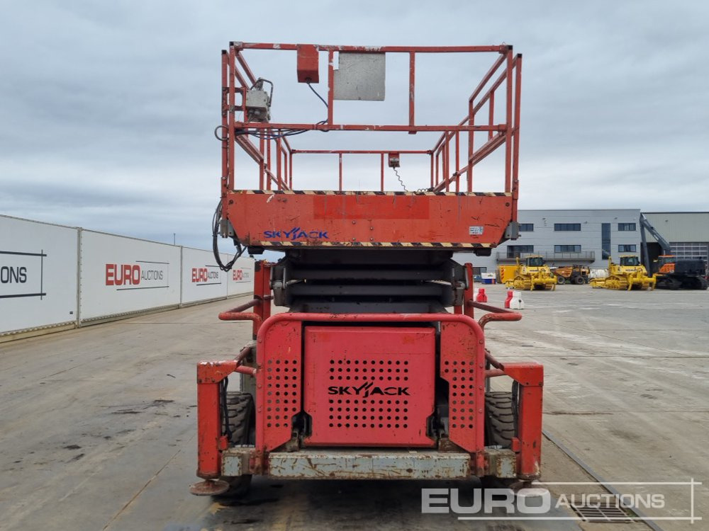 Aerial platform SkyJack SJ9250: picture 8