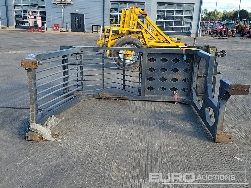 Spare parts Demo Cage to suit Hitachi ZX210-3/5: picture 8