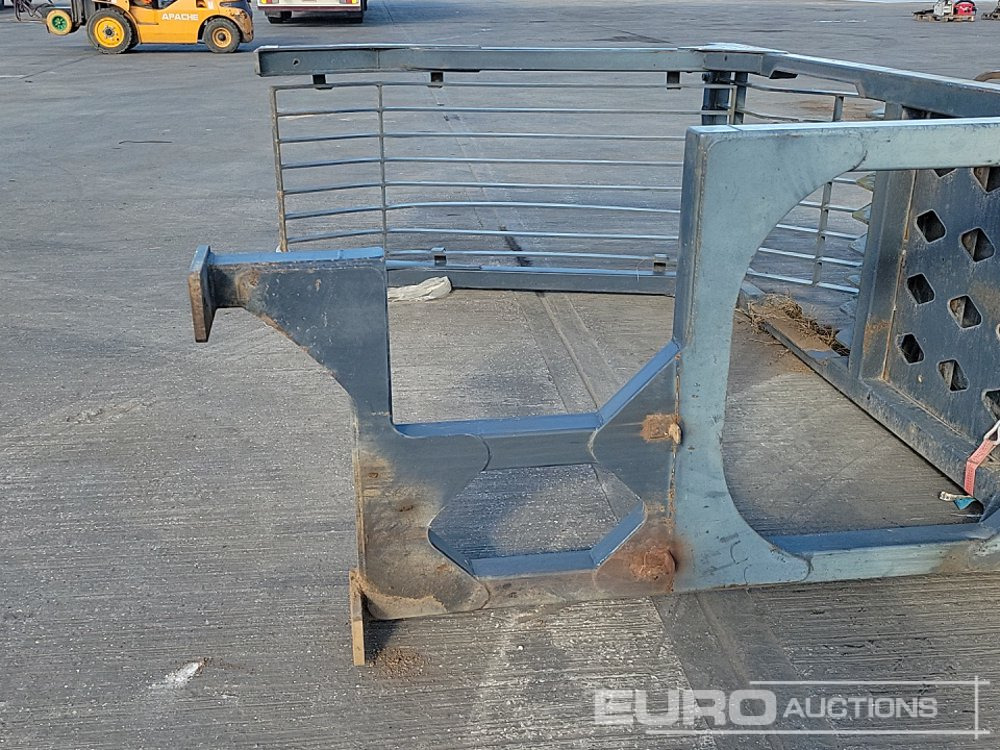 Spare parts Demo Cage to suit Hitachi ZX210-3/5: picture 13