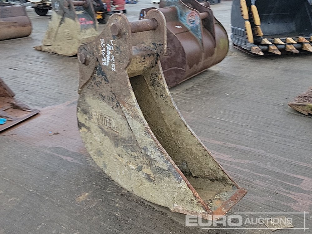 Strickland 12" Digging Bucket 65mm Pin to suit 13 Ton Excavator - Bucket: picture 1 Strickland 12" Digging Bucket 65mm Pin to suit 13 Ton Excavator - Bucket: picture 1