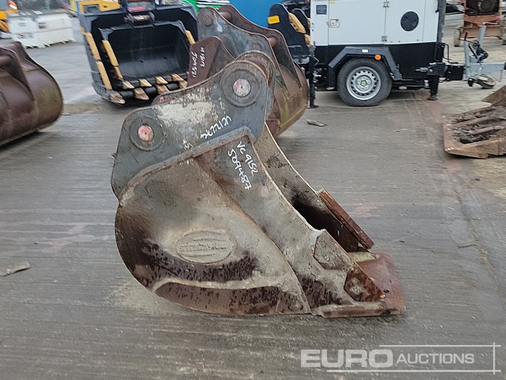 Strickland 18" Digging Bucket 65mm Pin to suit 13 Ton Excavator - Bucket: picture 2 Strickland 18" Digging Bucket 65mm Pin to suit 13 Ton Excavator - Bucket: picture 2