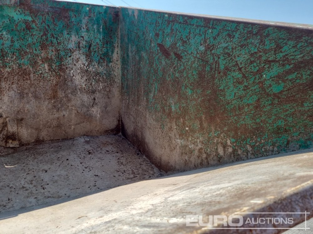 Tipping skip Tipping Skip to suit Forklift (4 of): picture 16