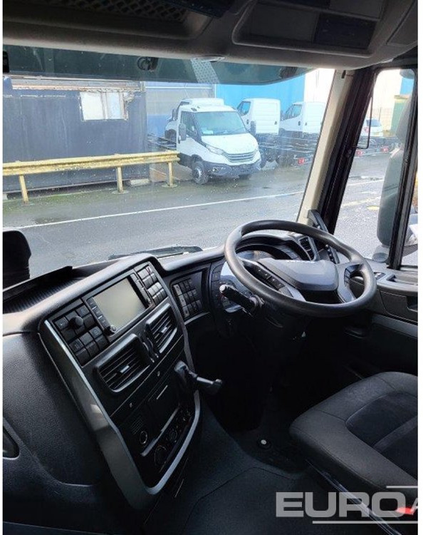 2021 Iveco Stralis 460 - Tractor unit: picture 5 2021 Iveco Stralis 460 - Tractor unit: picture 5