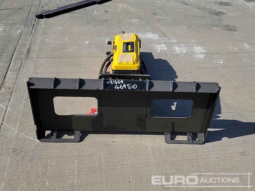 Unused 2025 Captok CK-P680 - Hydraulic hammer: picture 4 Unused 2025 Captok CK-P680 - Hydraulic hammer: picture 4
