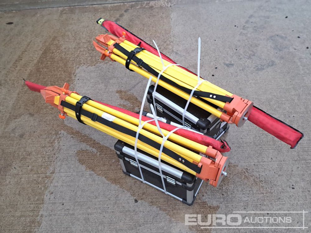 Unused 2025 SKLP Self-Leveling Rotary Laser Level with Batteries, Receiver, Tripod, Grade Rod (2 of) - Workshop equipment: picture 4 Unused 2025 SKLP Self-Leveling Rotary Laser Level with Batteries, Receiver, Tripod, Grade Rod (2 of) - Workshop equipment: picture 4