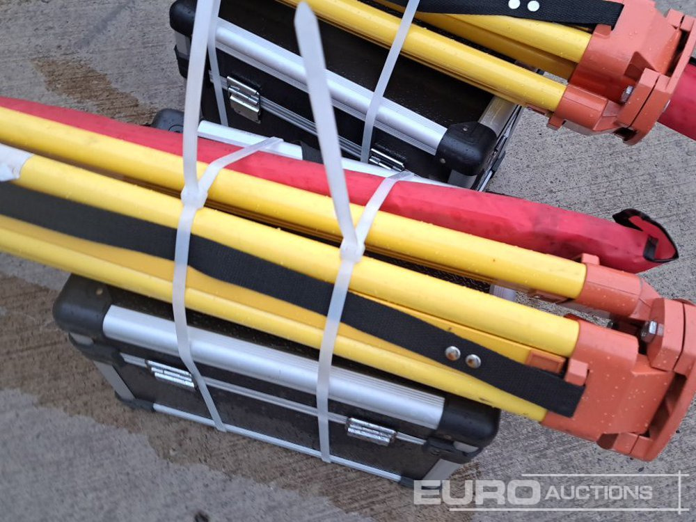 Unused 2025 SKLP Self-Leveling Rotary Laser Level with Batteries, Receiver, Tripod, Grade Rod (2 of) - Workshop equipment: picture 5 Unused 2025 SKLP Self-Leveling Rotary Laser Level with Batteries, Receiver, Tripod, Grade Rod (2 of) - Workshop equipment: picture 5