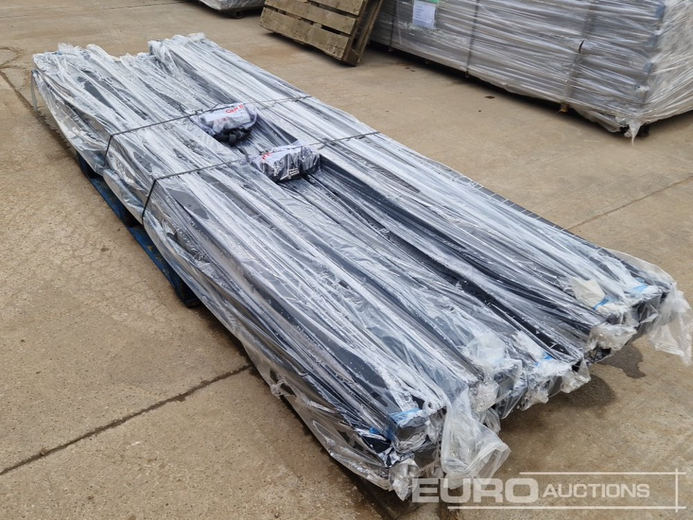 Construction equipment Unused Galvanised & Powder Coated Heavy Duty (5mm) Wire Mesh Fencing, 25 x H2.4m x W2.2m Panels, 26 x 60mm x 60mm x3m Posts, with Fittings (Black): picture 13