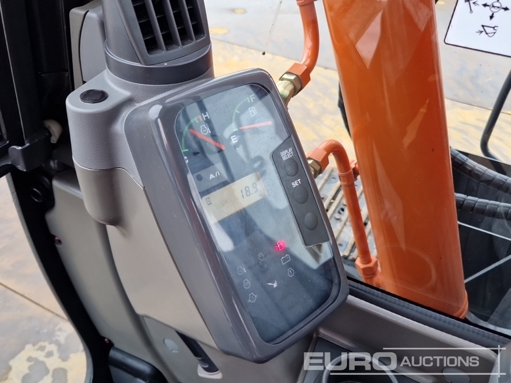 Mini excavator Unused Hitachi ZX70-5A: picture 41