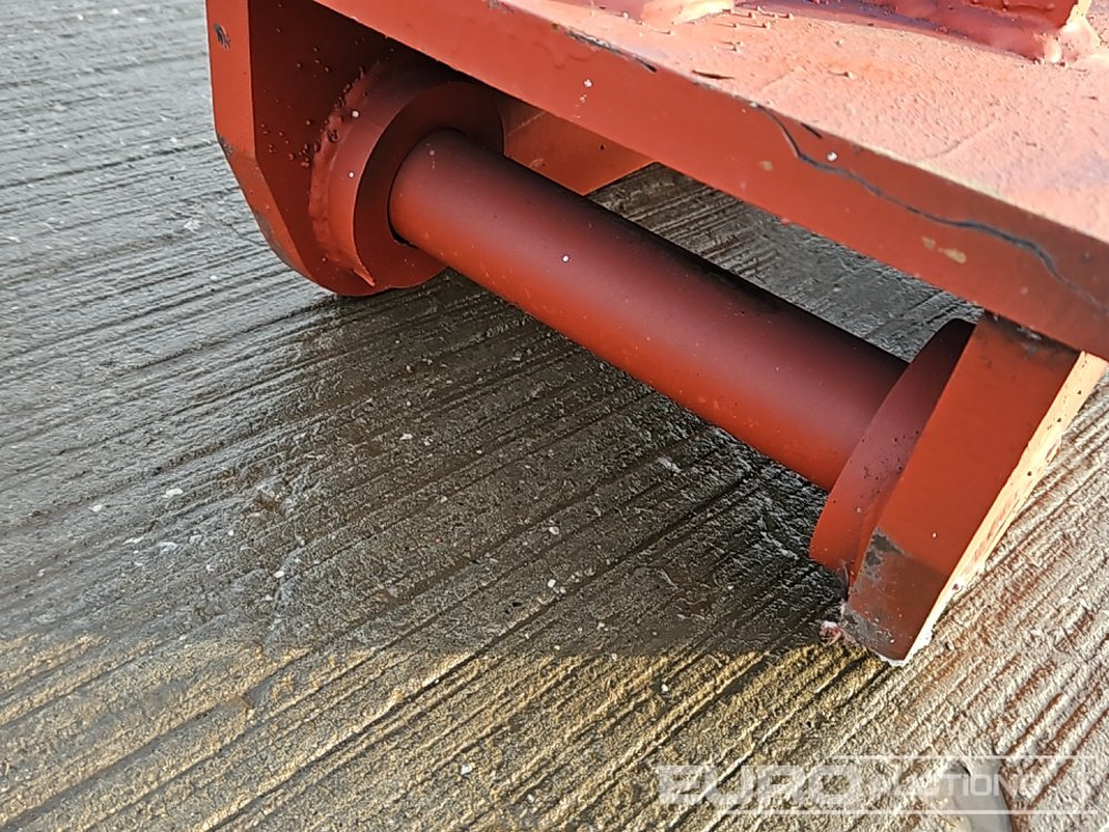 New Bucket Unused Ripper 65mm Pin to suit 13 Ton Excavator: picture 10