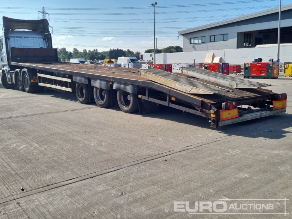 Van Hool Tri Axle Sloper Trailer - Low loader semi-trailer: picture 3 Van Hool Tri Axle Sloper Trailer - Low loader semi-trailer: picture 3