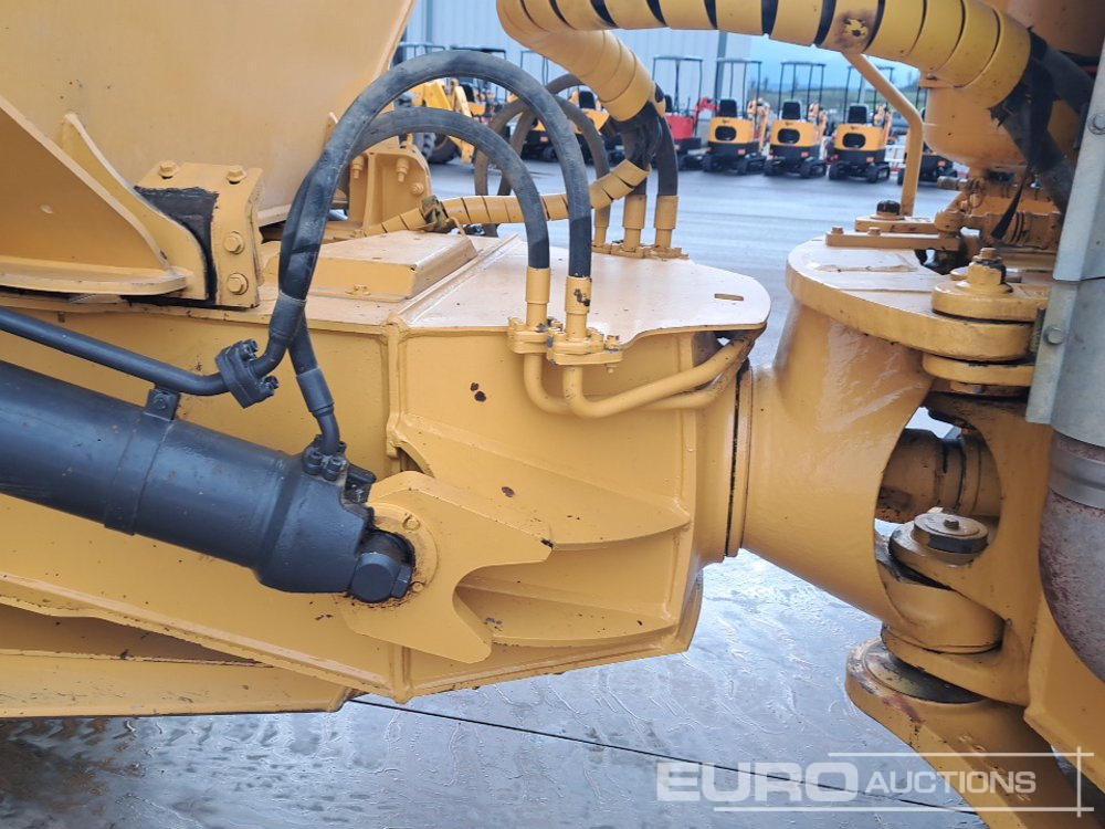 Articulated dumper Volvo A25D: picture 35