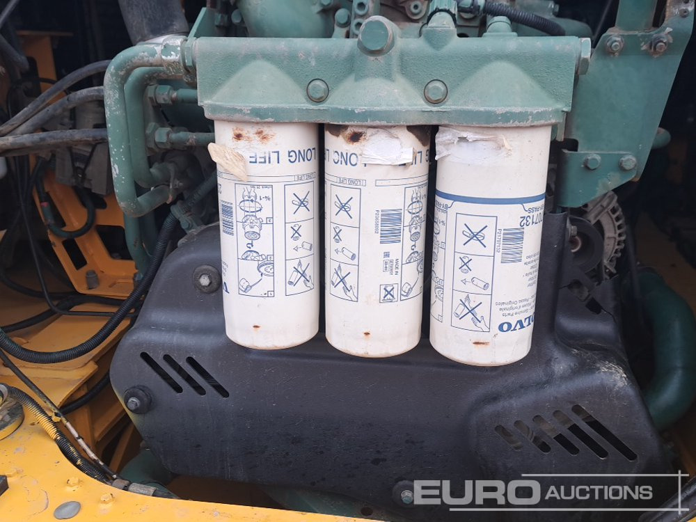 Articulated dumper Volvo A25D: picture 30