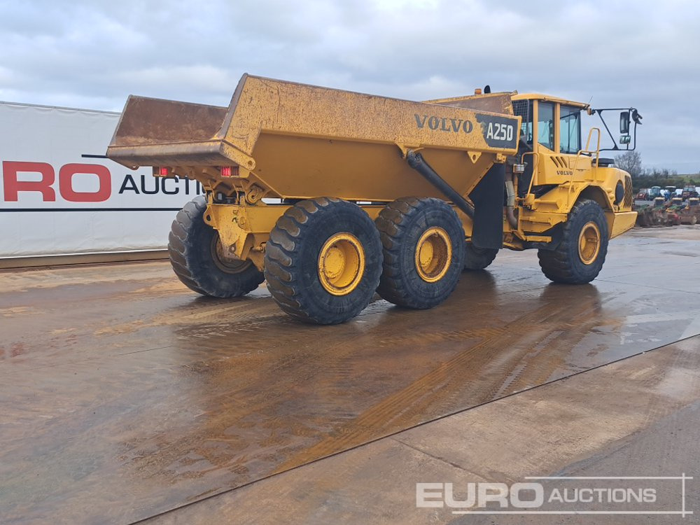 Articulated dumper Volvo A25D: picture 8
