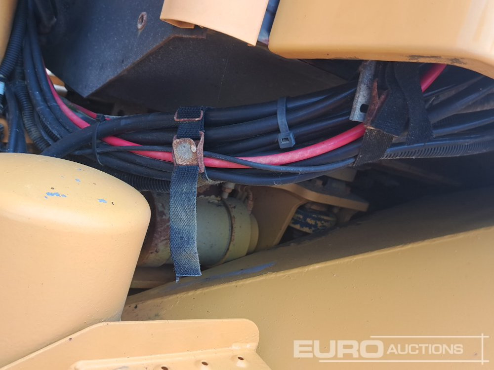 Articulated dumper Volvo A25D: picture 39