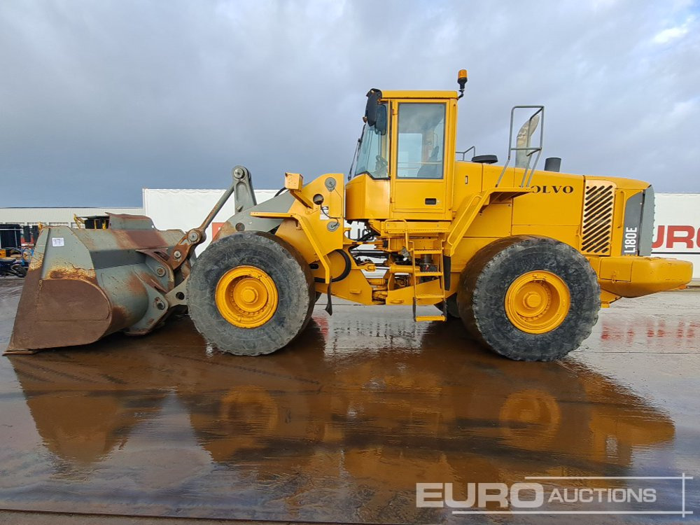 Volvo L180E - Wheel loader: picture 2 Volvo L180E - Wheel loader: picture 2