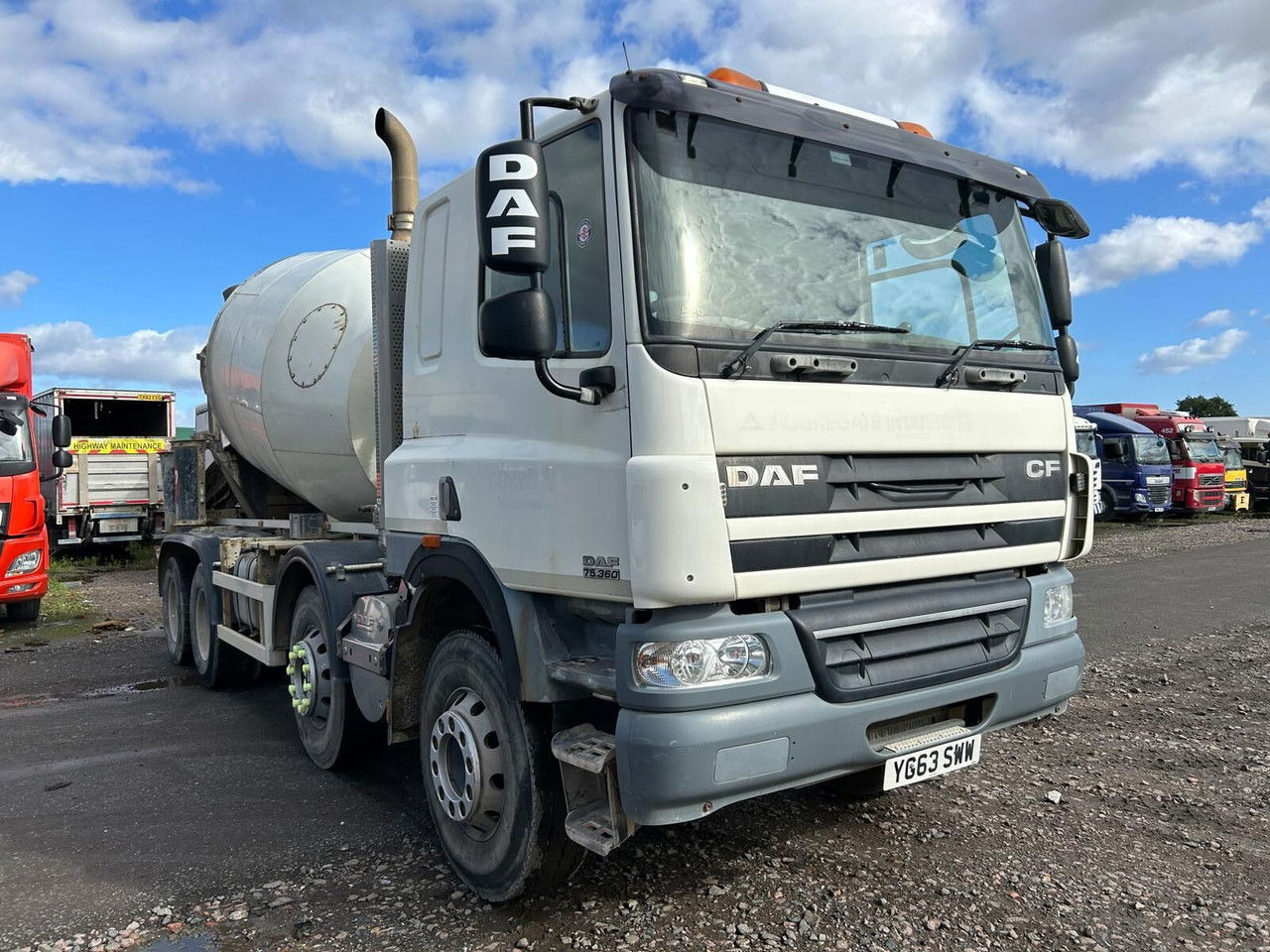 DAF CF 85.360 - Concrete mixer truck: picture 2 DAF CF 85.360 - Concrete mixer truck: picture 2