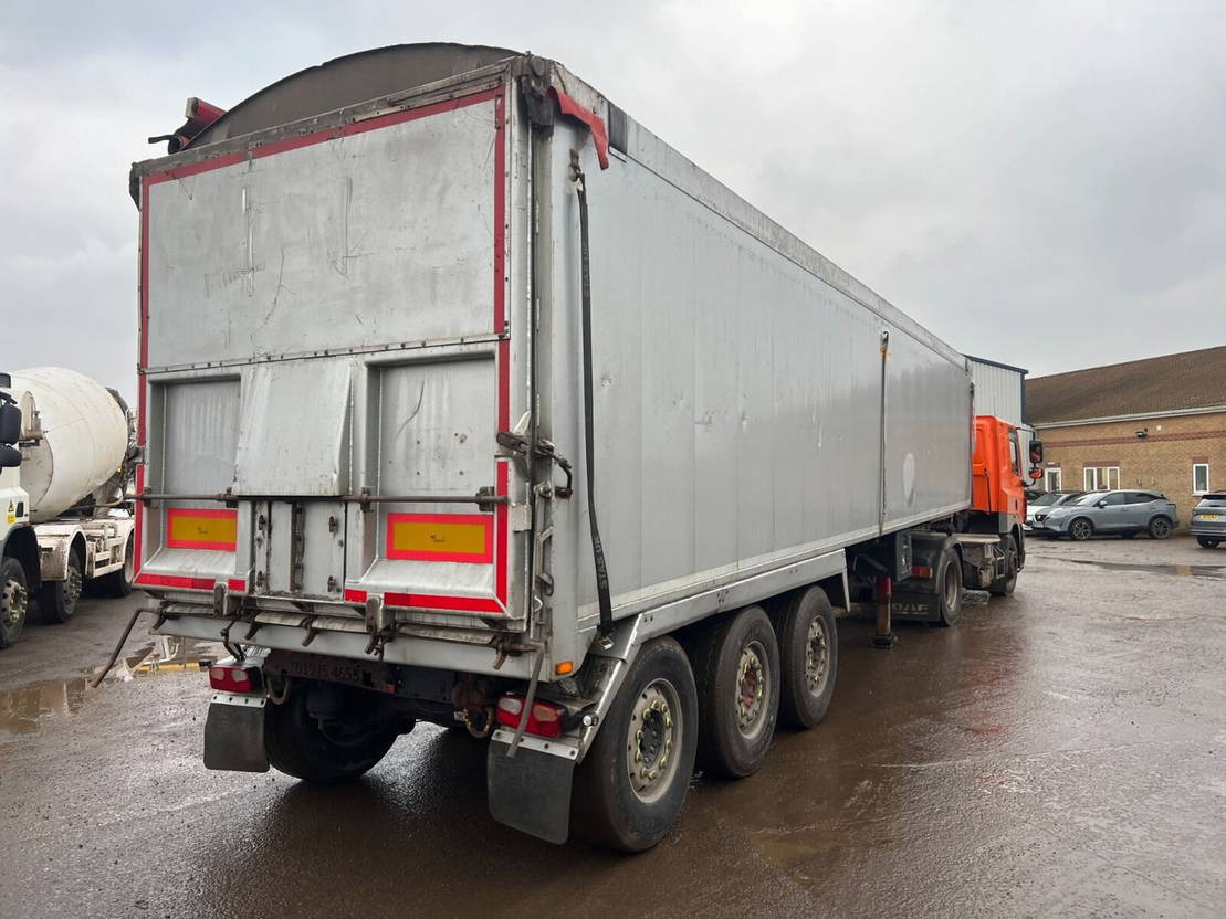 Diversen Weightlifter - Tipper semi-trailer: picture 5 Diversen Weightlifter - Tipper semi-trailer: picture 5