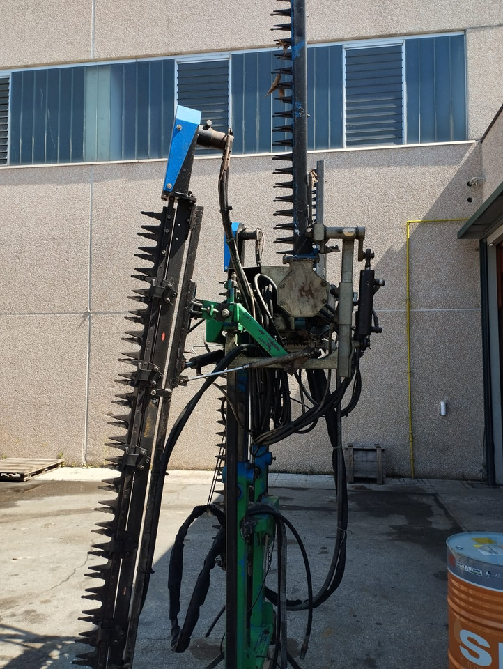 Cimatrice usata doppia VBC - Flail mower/ Mulcher: picture 2 Cimatrice usata doppia VBC - Flail mower/ Mulcher: picture 2