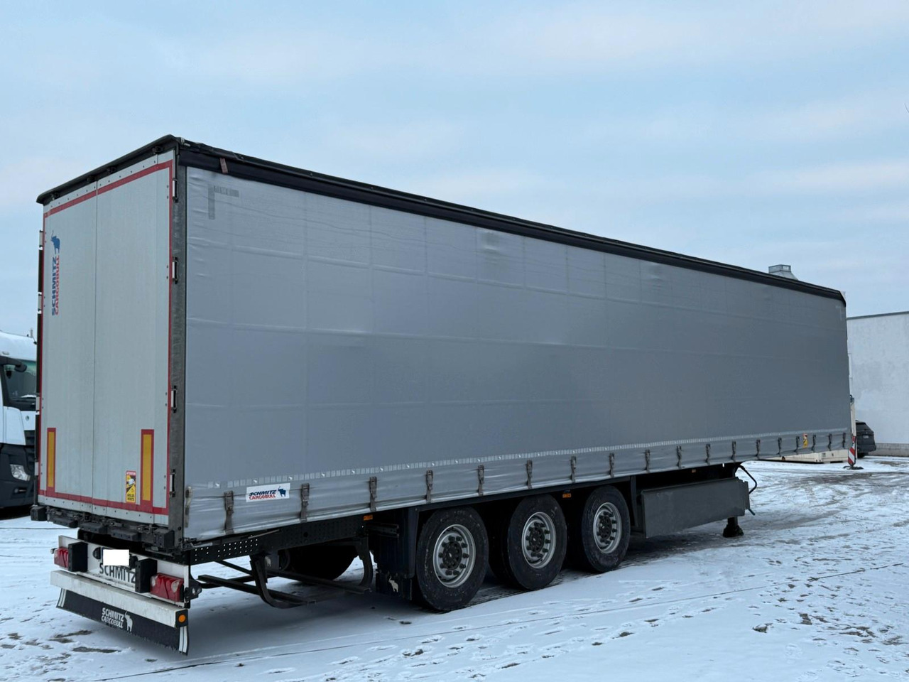 Schmitz Cargobull Standart /XL/Liftachse/Palettenkasten/Edscha - Curtainsider semi-trailer: picture 2 Schmitz Cargobull Standart /XL/Liftachse/Palettenkasten/Edscha - Curtainsider semi-trailer: picture 2