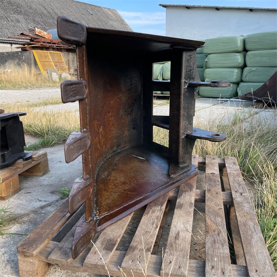 Bucket for Backhoe loader ABC 70cm: picture 9