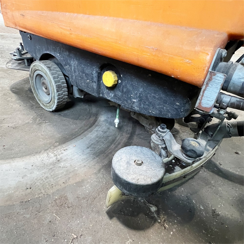 Scrubber dryer ABC CO1250.2 2x: picture 14