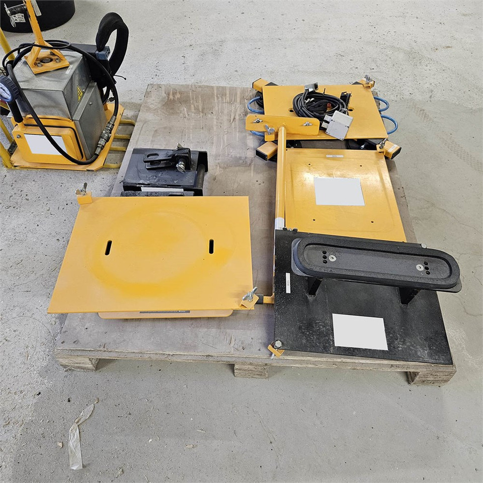 ABC Z - Construction equipment: picture 2 ABC Z - Construction equipment: picture 2